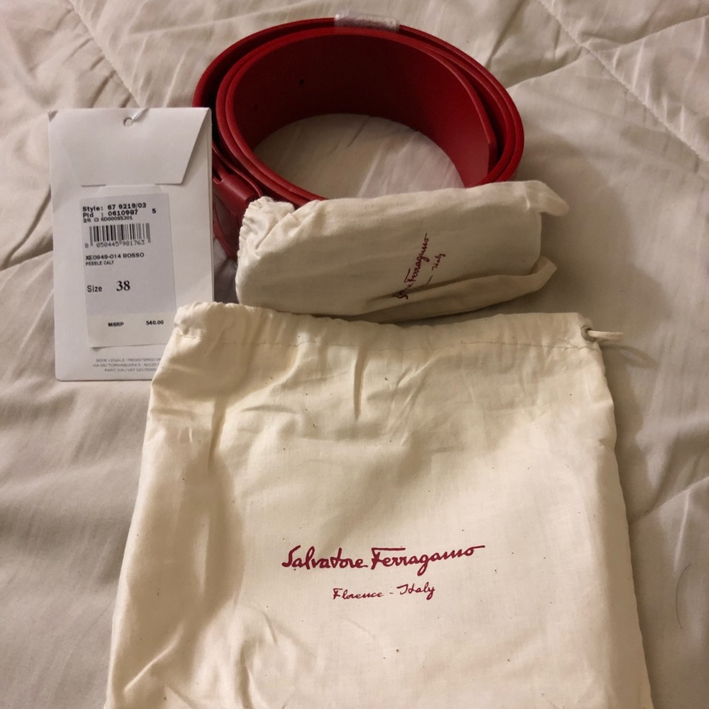 Salvatore Ferragamo belt